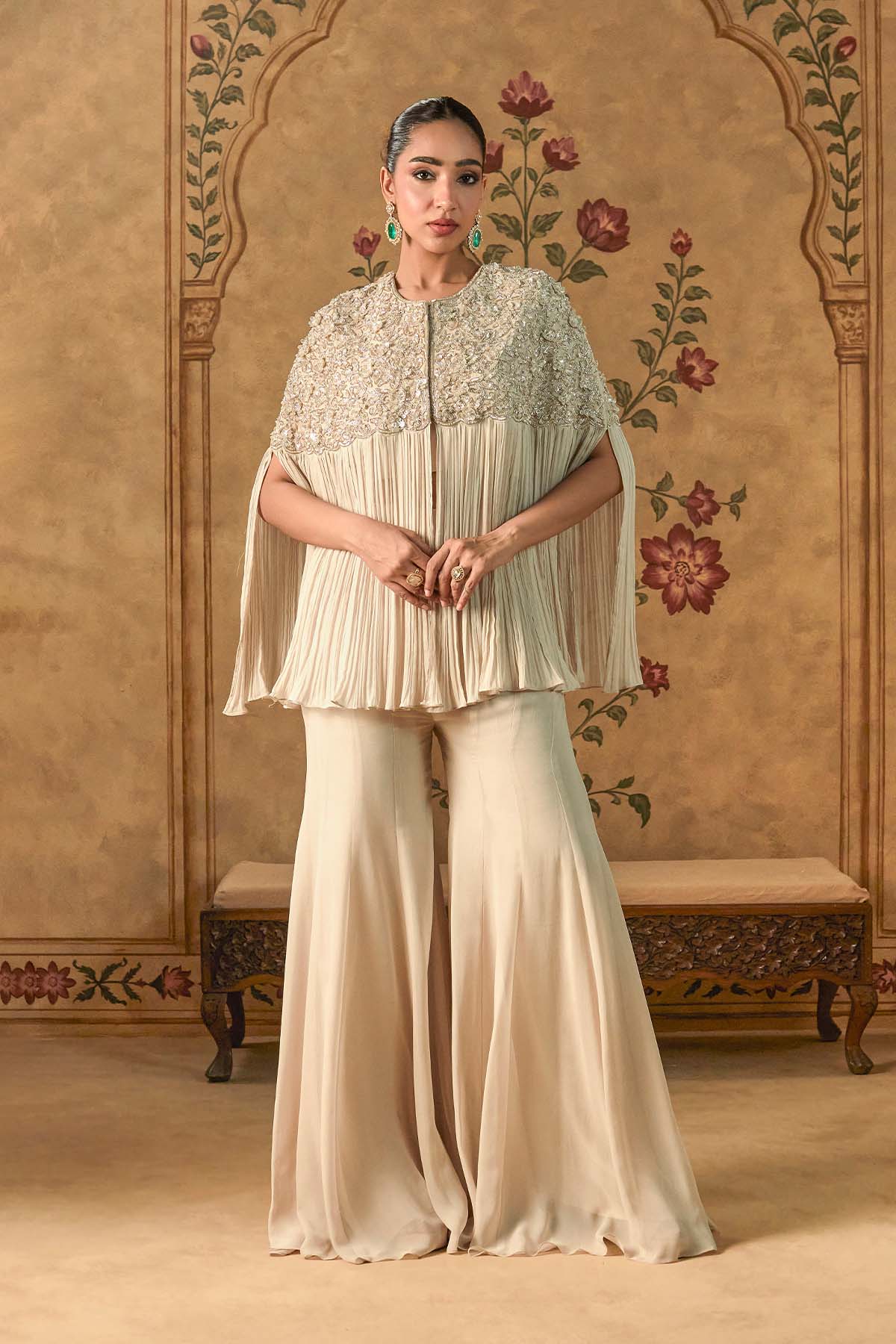 SEHR CAPE SET