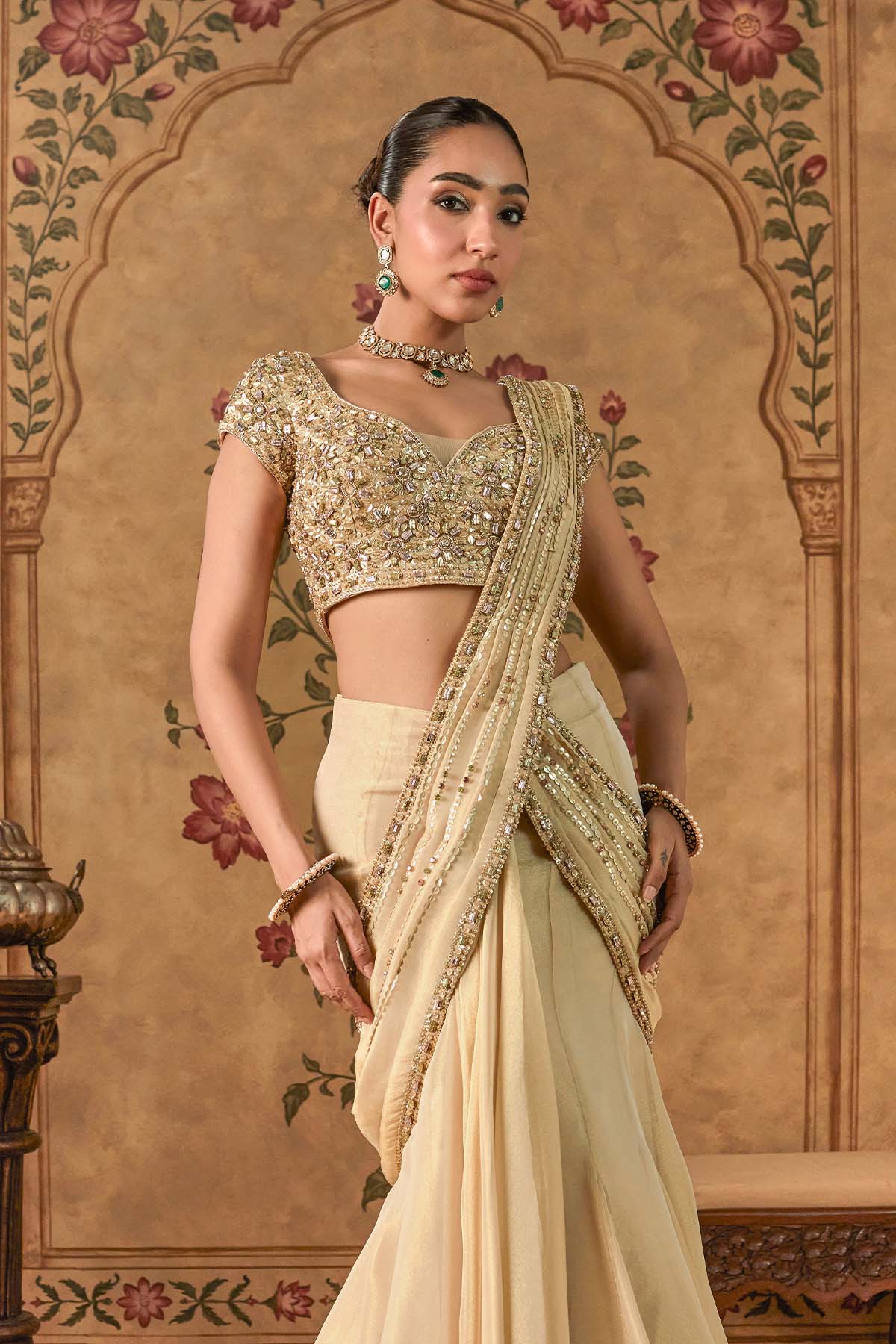 NAYAB SAREE SET