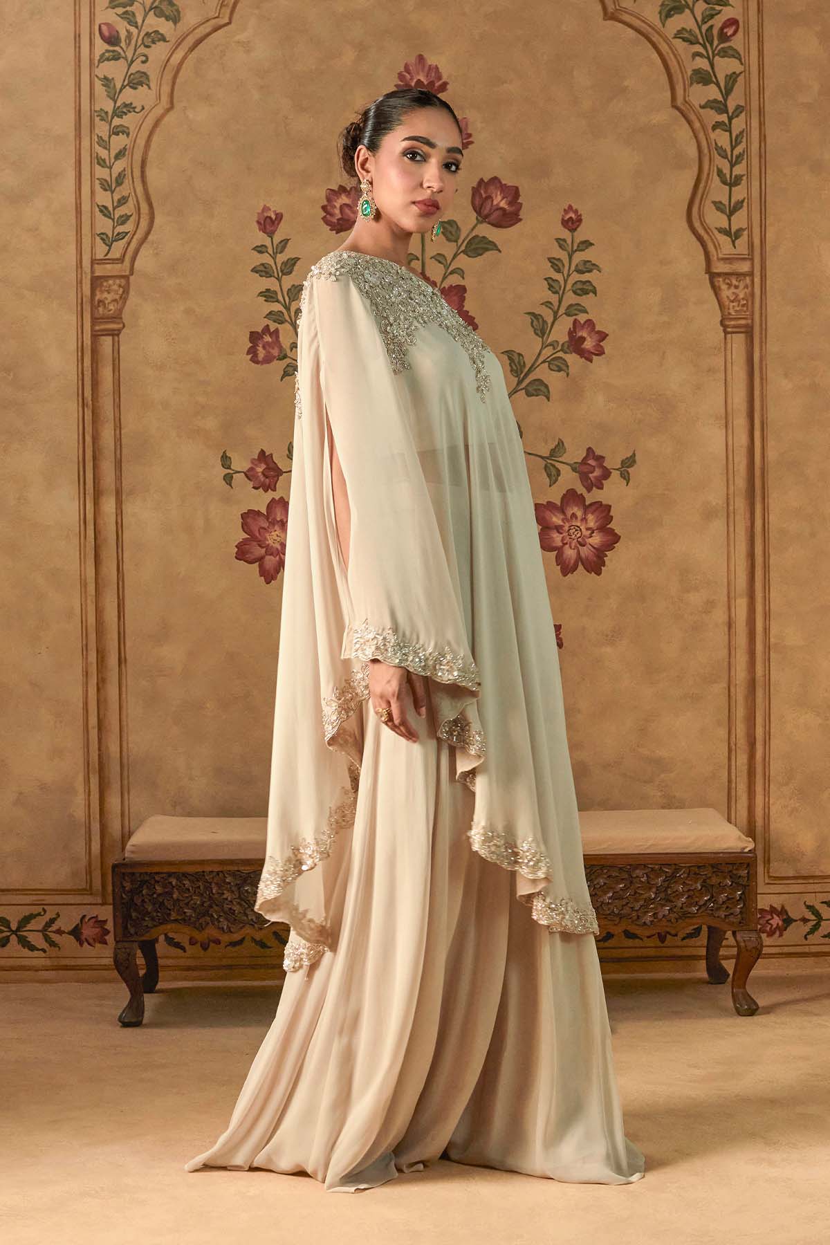 SHIZA CAPE SET